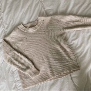 SOLD 🌼 Golden by TNA Sweater